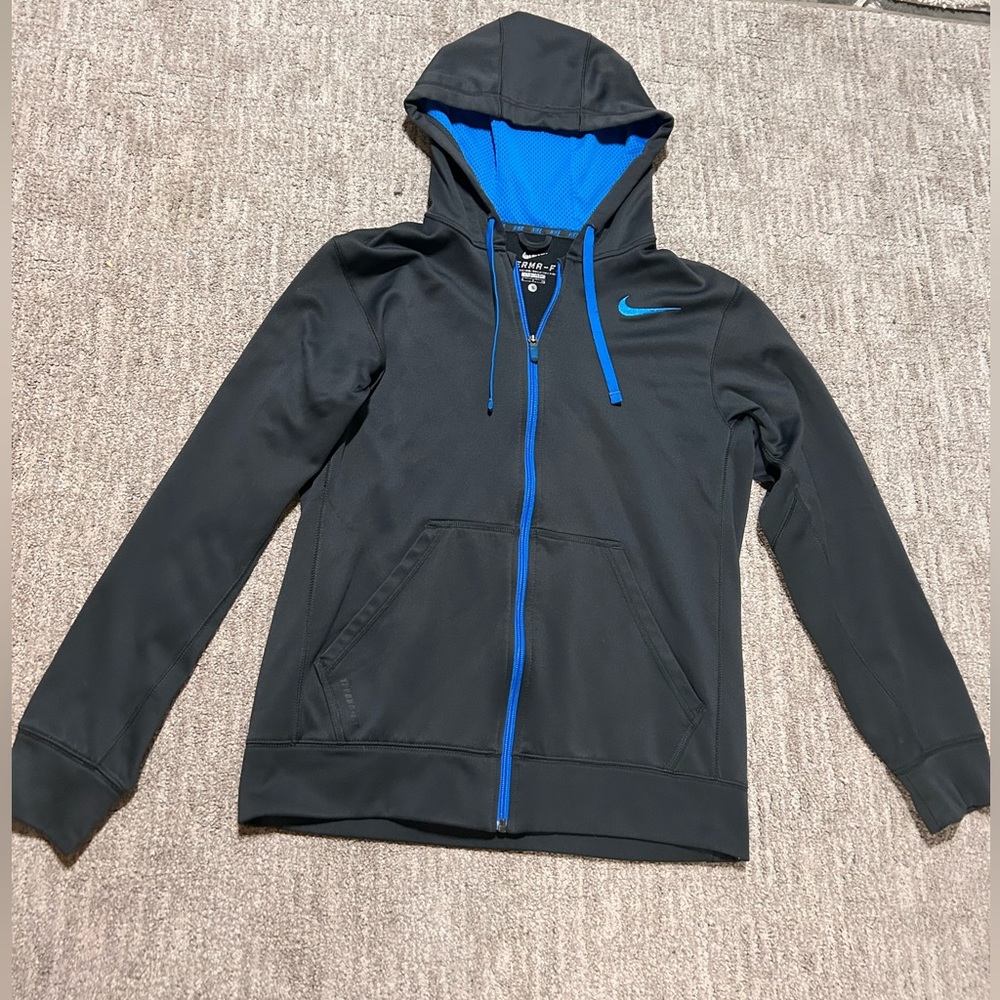 Nike zip up hoodie.